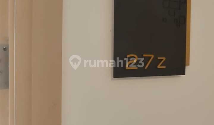 For Sale Fast and Cheap Apartment Sedayu City Kelapa Gading North Jakarta Melbourne Tower 27th Floor Hook 2 Bed Room Size: 65 M2 Semi Furnished: Kitchen Set, Washing Machine, Refrigerator, AC, Oven, Kitchen Cabinet Price 1.5 M Negotiable
