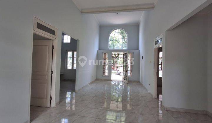 Dijual Rumah 1lt Posisi Hoek, View Taman Di Citra Gran 2