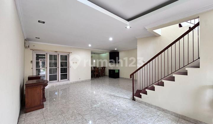 Near LRT Access, Ready to Occupy in Raffles Hills 2