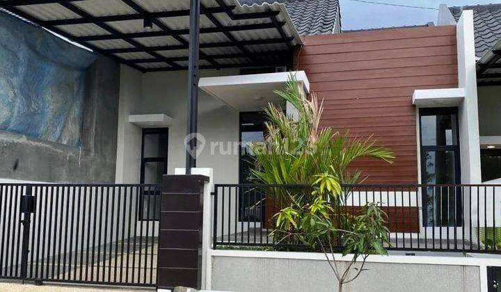 Rumah Minimalis Modern Siap Huni di Perum Riverfront Urban Resort Kota Malang 2