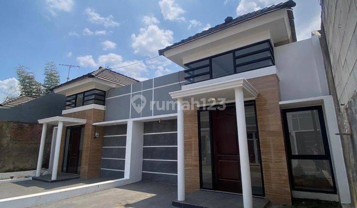 Rumah Modern di Perum Rengganis Residence Bandulan Kota Malang 2