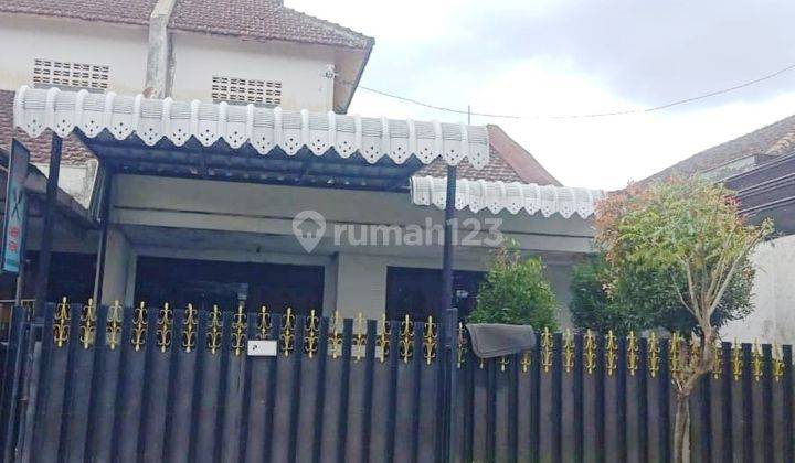 Rumah 2 Lantai Siap Huni di Jl Cakalang Kawasan Komersial Blimbing 1