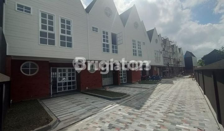 Shop House for Rent in Gunung Salak Shop House for Rent in Gunung Salak