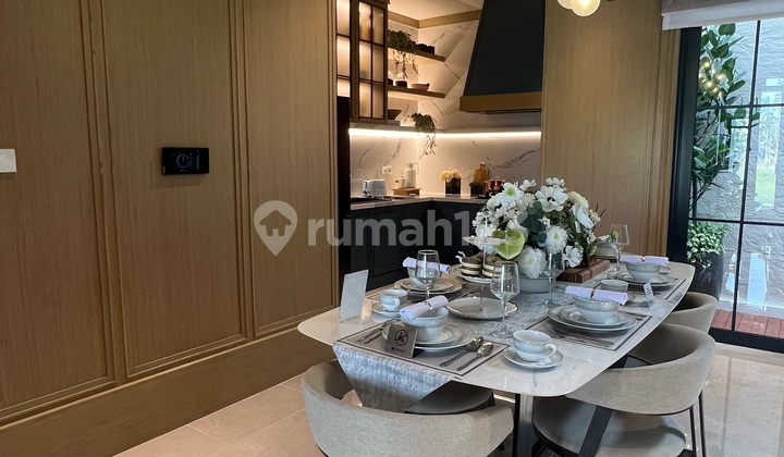 American Classic Mewah 3 Lantai Summarecon Serpong