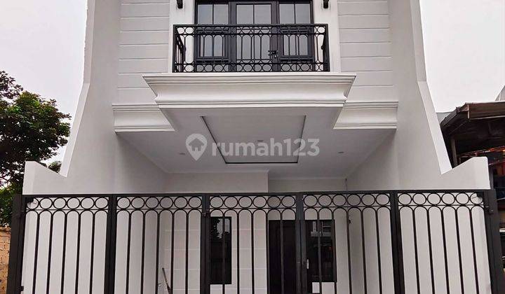 Rumah Modern Minimalis Di Jl Durian Jagakarsa Jakarta Selatan 2