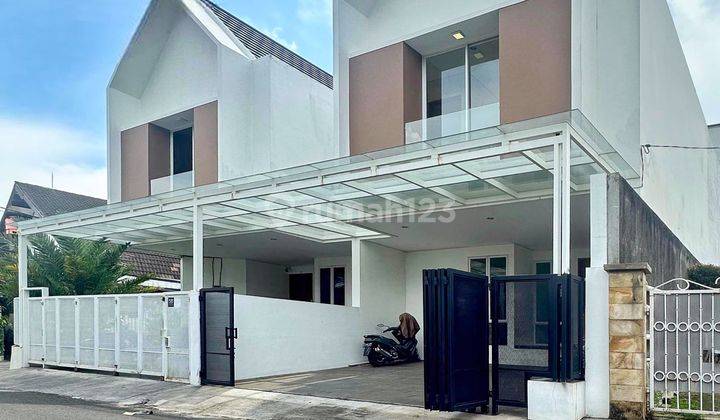 Rumah Modern Di Pejaten Barat Jakarta Selatan 1