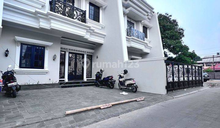 Rumah Mewah Akses Strategis Di Jagakarsa Jakarta Selatan 2