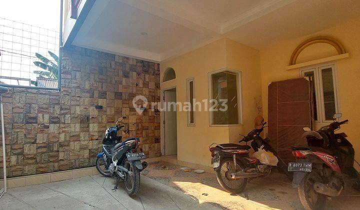 Rumah Modern Dalam Cluster Akses Lebar Di Condet Jakarta Timur 2