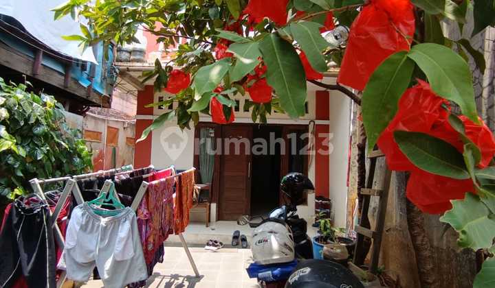 Rumah di Jual di Pisangan Baru Matraman Rumah di Jual di Pisangan Baru Matraman