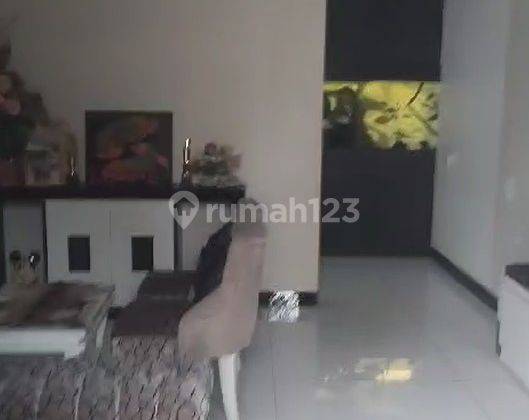 Dijual Rumah Mewah LT:1239,LB:1000, 2lt, SHM ada kolam ikan dan void  dgn view taman, daerah Akcaya, Kota Pontianak 2