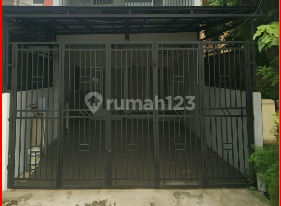 Rumah Dijual Murah, LT 120(5X24),Lb:200, SHM, Hadap Selatan, Dekat Sekolah, di Citra Garden2, Jakarta Barat