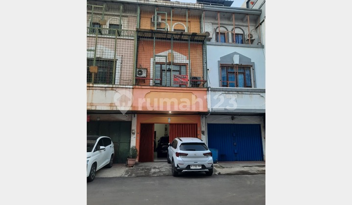 Harga Turun: Lt:57 (4,5X12,5),Lb:197 M2(3,5Lt), Ruko Palem Fantasi (Ruko 1000 Palem Lestari)) , Cengkareng, Jakarta Barat