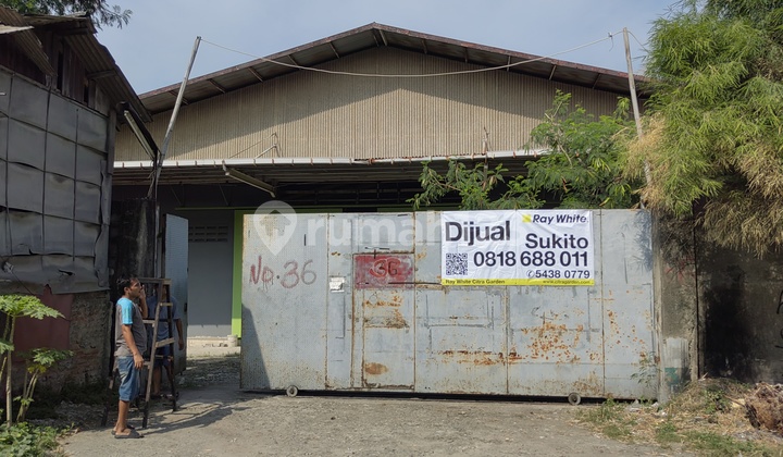 Gudang Dijual, LT: 5800M2, LB: 3500M2. HGB, (Lihat Video), Lokasi Daerah Pergudangan - Pabrikan, bisa Lewati Cont40', Kapuk, Cengkareng, Jak-Bar Gudang Dijual, LT: 5800M2, LB: 3500M2. HGB, (Lihat Video), Lokasi Daerah Pergudangan - Pabrikan, bisa Lewati Cont40', Kapuk, Cengkareng, Jak-Bar