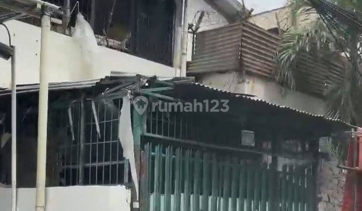 Rumah Lama 2 Lantai Di Angke Jakarta Barat 2