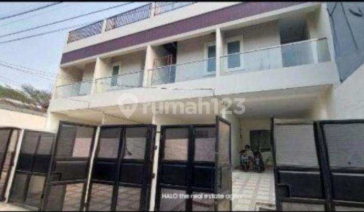 Rumah Brand New 2 lantai di Sunrise Garden Jakarta Barat 2