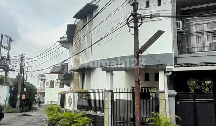 Dijual Cepat Rumah 2.Lantai Bagus di Larangan Selatan Tangerang 2