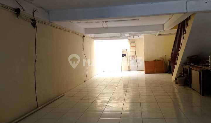 Ruko 2.lantai Di Taman Cosmos Jakarta Barat Ruko 2.lantai Di Taman Cosmos Jakarta Barat