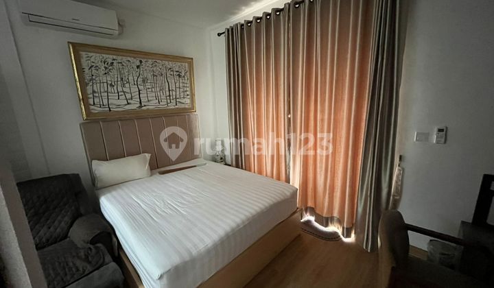 Nice Two-Story House in Cluster Peak Lippo Karawaci 2