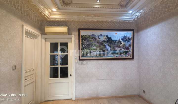 Quick Sale Classic and Luxurious 3.5 Marble Floor House in Taman Palem Lestari 2