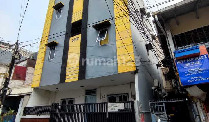 4-Floor Boarding House in Tanjung Duren, West Jakarta