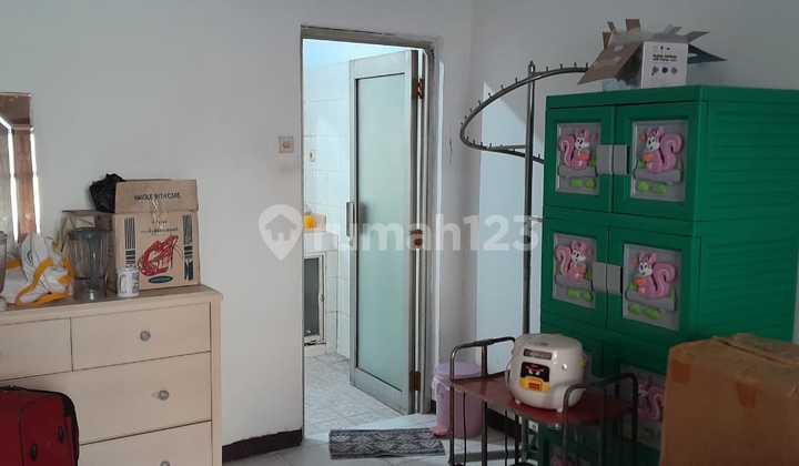 Rumah 2 Lantai di Taman Sari Jakarta Barat Cocok.untuk Hunian. Usaha.kost.dan Homestay