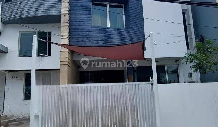 Rumah 5 Lantai Split Level Di Perumahan Puri Indah , Strategis Dekat Pasar Puri , Mal, Sekolah, Sirkulasi Udara Bagus 1