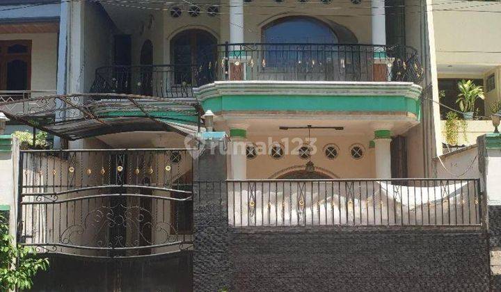 Rumah 3,5 Lantai di Kramat Jakarta Pusat, Daerah Teduh Dekat Halte Trans Jakarta, Laboratorium 2