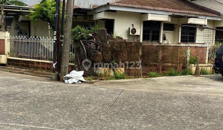 Rumah Hook Strategis Di Perum Kembangan Baru 1