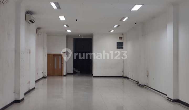 Ruko 3,5 Lantai Strategis Jl Gajah Mada Semarang 1