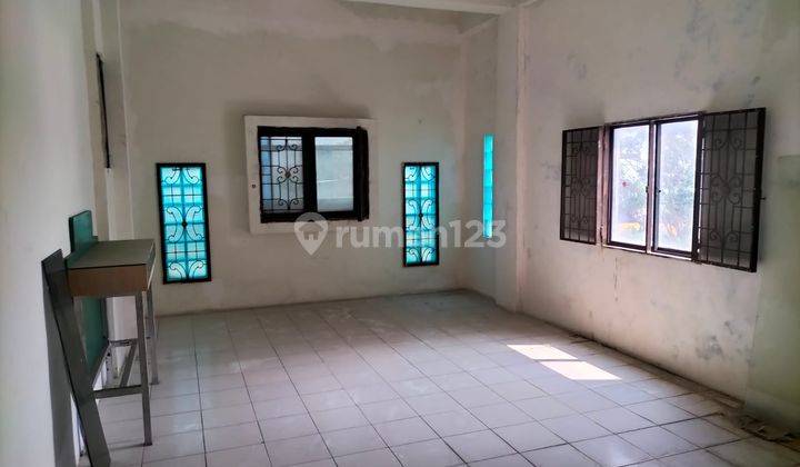 RUKO PERTAMA 4 LANTAI DI KEDOYA PESING, JAKARTA BARAT, LOKASI RAMAI 2