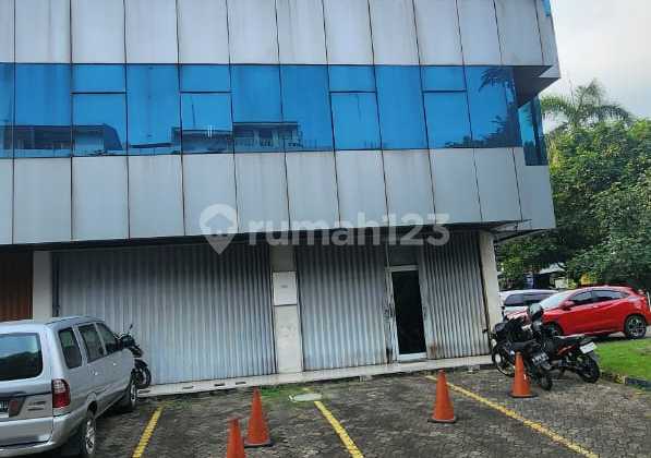 2-Storey Linked Office 4 Floors Kedoya Elok Plaza, West Jakarta. Highly Strategic.