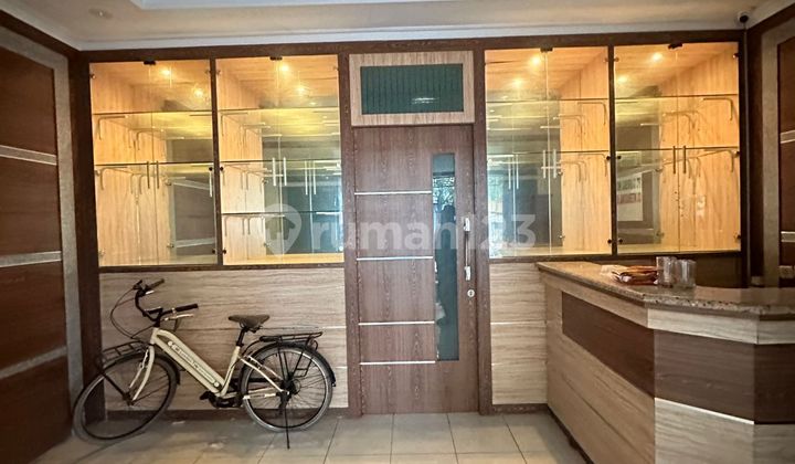 For Rent: Furnished Corner Shop in Mentland 2