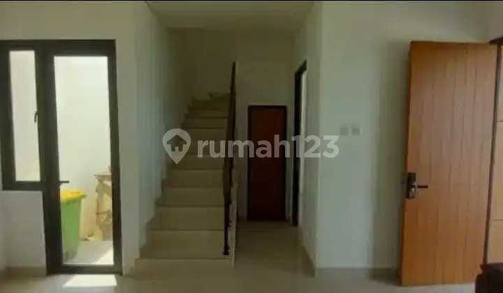 For Sale House in Metland Menteng Cluster Jura 2