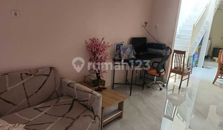 For Quick Sale: 1.5-Story House in Metland Menteng, Taman Tjikini Cluster, Cakung, East Jakarta 2