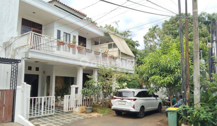 di Dijual Rumah 2 Lantai Rapih, Siap Huni Di Bintaro Sektor 9, Lokasi Sangat Strategis !
 1