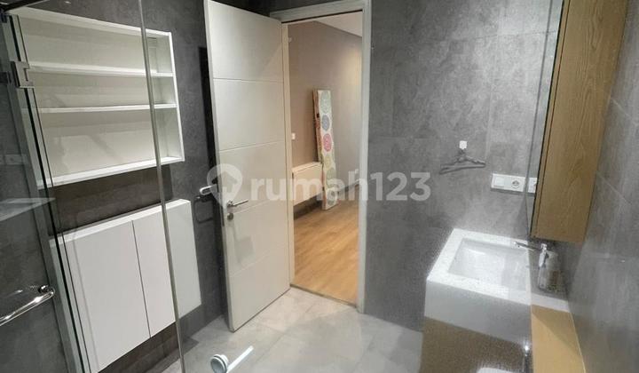 Disewa Apartemen The Lloyd Alam Sutera, Furnished dan Murah! 2