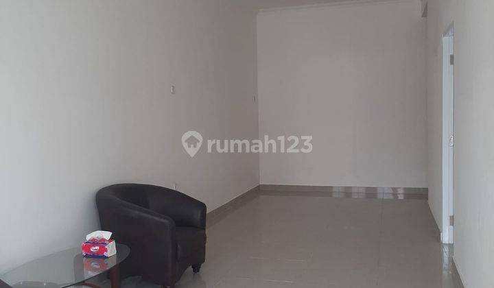 Rumah 2lantai Full Renovasi Siap Huni  2