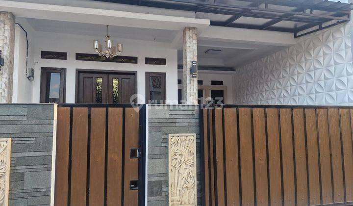 Rumah Minimalis Modern Bandung Akses Tol Buahbatu