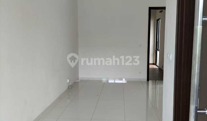 For Sale Victoria Silk House - Alam Sutera 7X20 South Facing Ready to Occupy 2