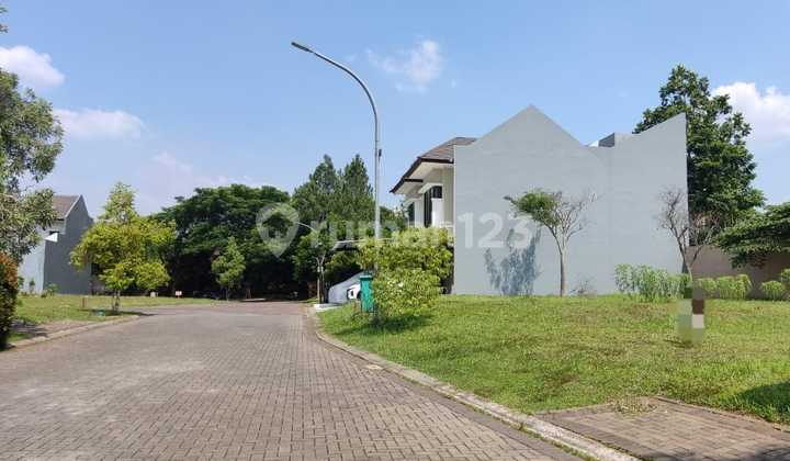FOR SALE 216 m² Plot in Eminent BSD City Area, Illustria Cluster, North Facing