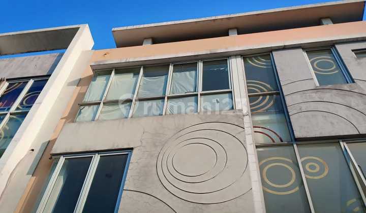 DIJUAL Ruko Glaze Gading Serpong 3 Lantai Hadap Jalan Raya Siap Pakai