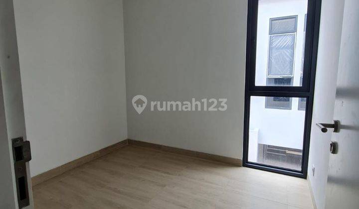 Rumah Eksklusif 3 Lantai (7x14) di Aether Greenwich  BSD City 2