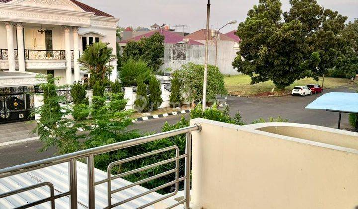 Rumah Bagus 2 Kantai di Boulevard Utama Modernland Tangerang 1