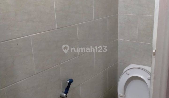 Rumah 2 Lantai Siap Huni Disewakan di Alam Sutera 2