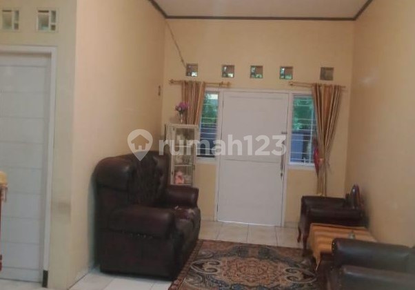 Newly Renovated Legal House in Penggilingan, Kramat Jati