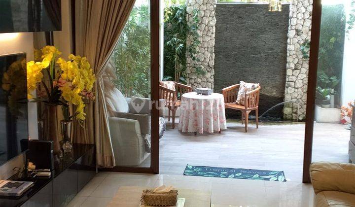 Rumah Cluster Lantana Furnished dengan Taman di JGC Cakung 2