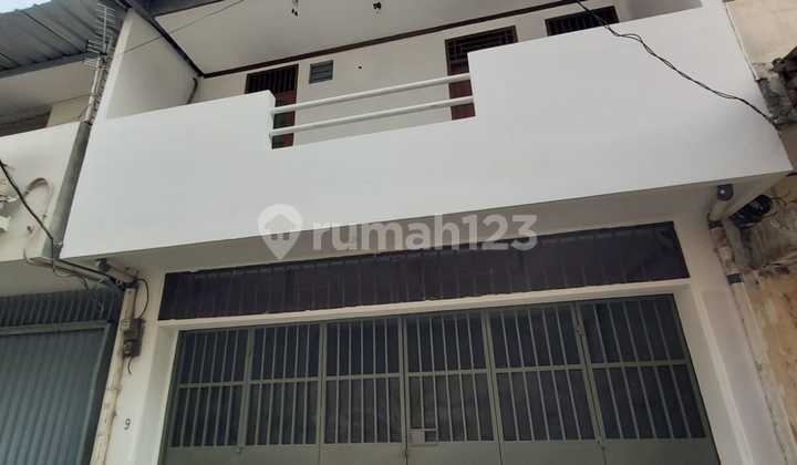 Rumah2 Lantai Gajah Mada, Jakarta Pusat