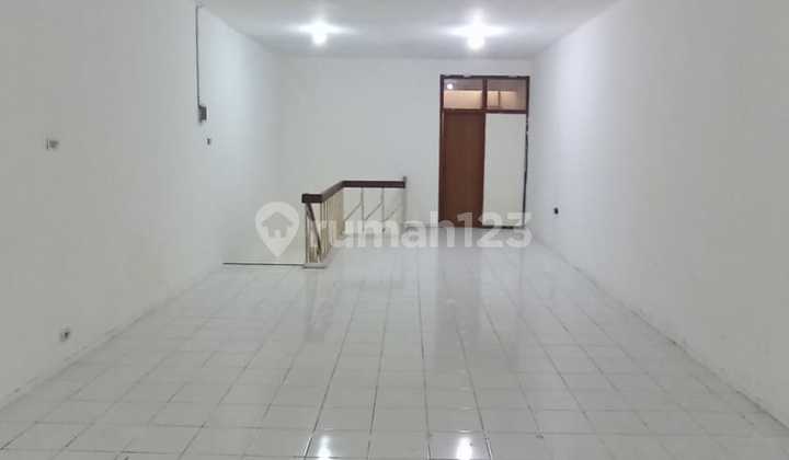 2-Storey Shop House in Kelapa Puan Raya, Kelapa Gading