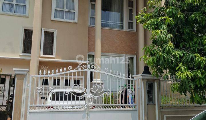 Rumah 2 Lantai Mewah Dan Modern Pik di Jakarta Utara 1