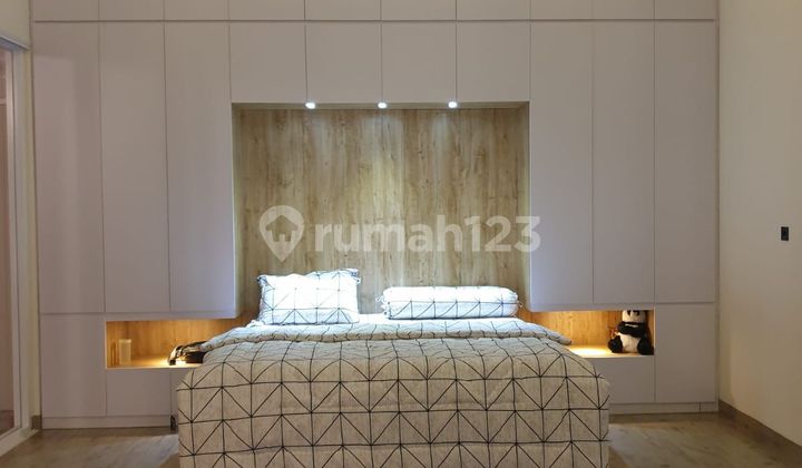 Rumah Konsep Open Space Cafe di Mustika Jaya Bekasi 2